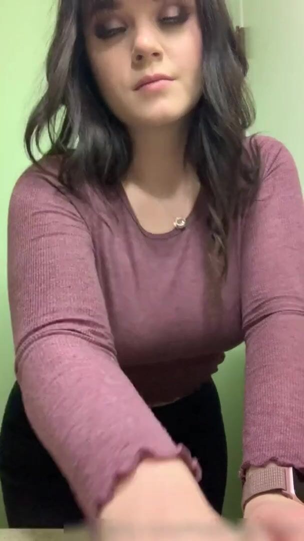 Damn fucking hot Body ????